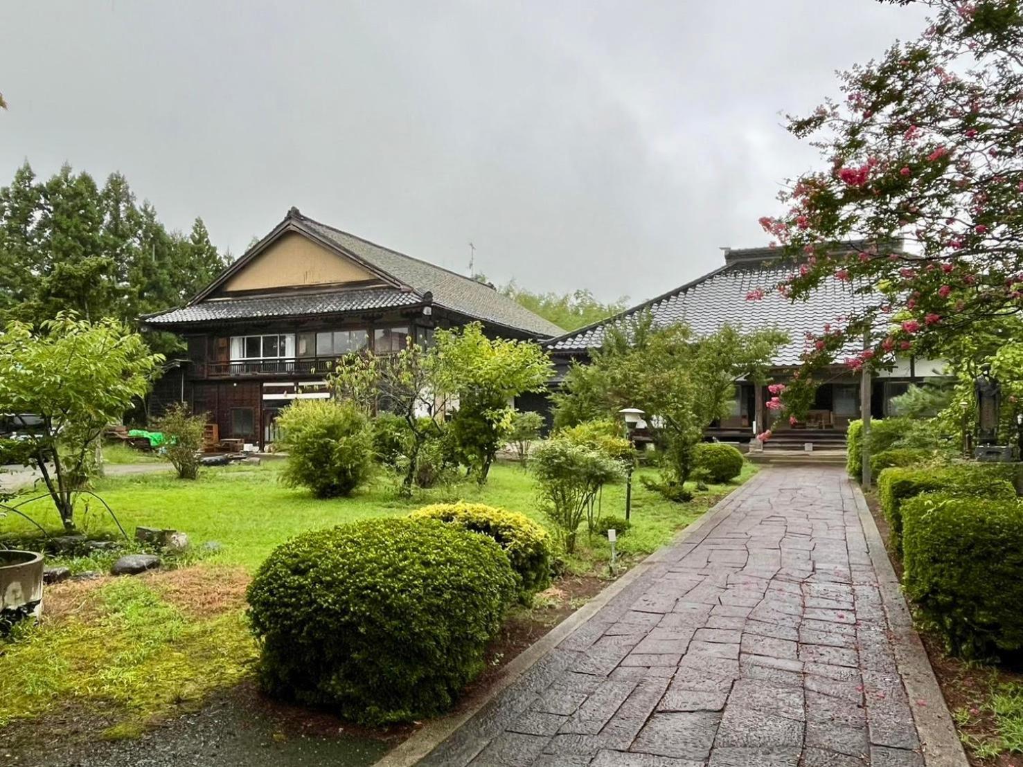 Temple Stay 玉林寺 Sado Bagian luar foto